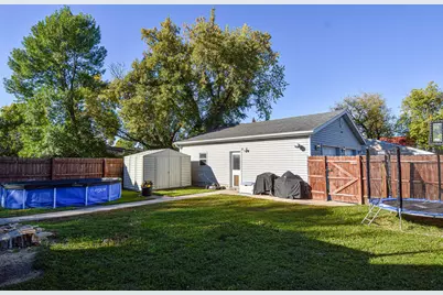 321 State Avenue N, Thief River Falls, MN 56701 - Photo 30