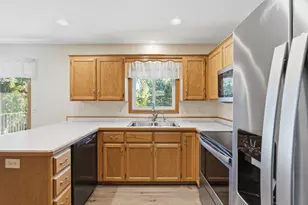 7661 Homestead Ct S, Cottage Grove, MN 55016 - Photo 8