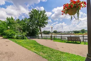 284 Spring St, Saint Paul, MN 55102 - Photo 24
