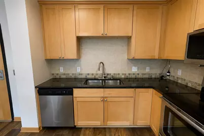 284 Spring Street #311, Saint Paul, MN 55102 - Photo 12