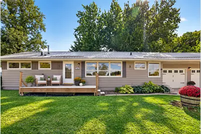 1802 26th Street NW, Rochester, MN 55901 - Photo 2