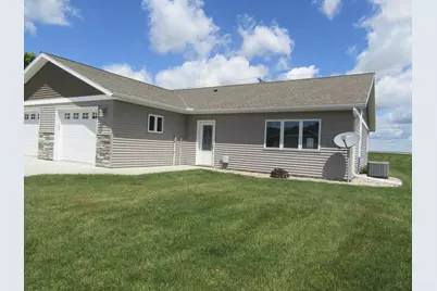 216 Mooney Circle, Granite Falls, MN 56241 - Photo 2