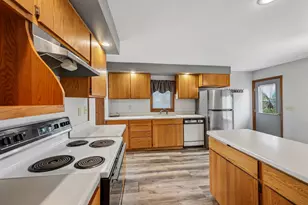 1560 Western Ave, Cumberland, WI 54829 - Photo 12