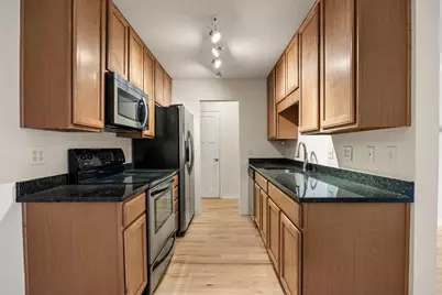 821 Douglas Avenue #204, Minneapolis, MN 55403 - Photo 10