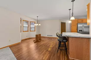 2516 Crestview Ln, Brainerd, MN 56401 - Photo 8