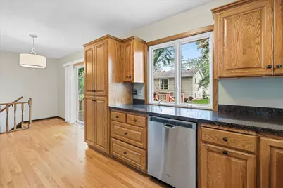 20480 Idalia Avenue, Lakeville, MN 55044 - Photo 8