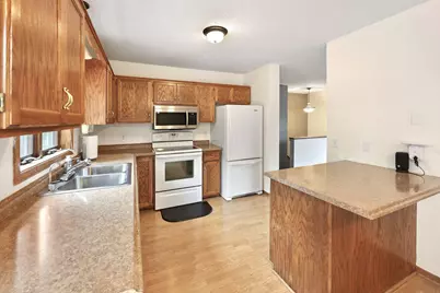 813 7th Avenue N, Sauk Rapids, MN 56379 - Photo 6