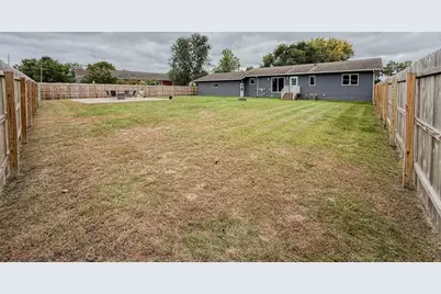 1806 Kansas Avenue, Benson, MN 56215 - Photo 38