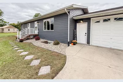 1806 Kansas Avenue, Benson, MN 56215 - Photo 6