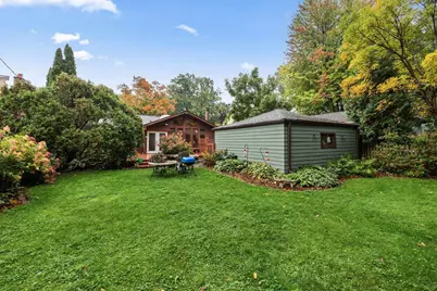 40 Upton Avenue S, Minneapolis, MN 55405 - Photo 26