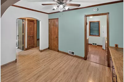 317 6th Avenue S, South Saint Paul, MN 55075 - Photo 10