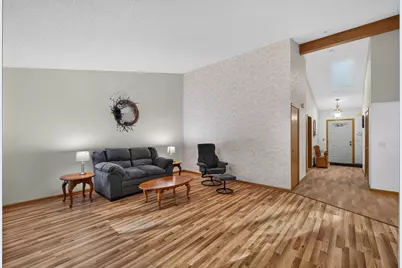 2643 Lake Court Circle, New Brighton, MN 55112 - Photo 4