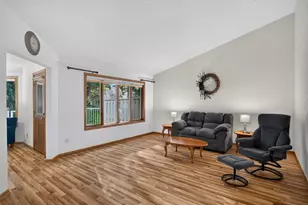 2643 Lake Ct Cir, New Brighton, MN 55112 - Photo 10