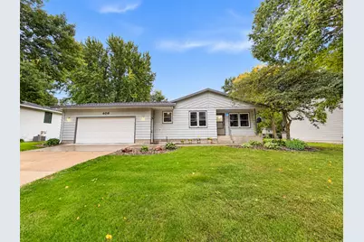 408 17th Avenue NE, Waseca, MN 56093 - Photo 1