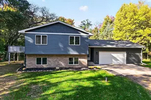 4926 Shady Ln, North Branch, MN 55056 - Photo 2