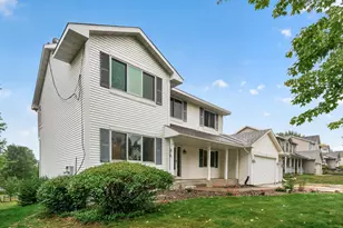 19851 Executive Path, Farmington, MN 55024 - Photo 2