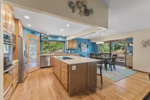1615 Laurel Ave, Hudson, WI 54016 - Photo 4