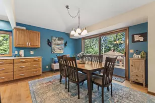 1615 Laurel Ave, Hudson, WI 54016 - Photo 6