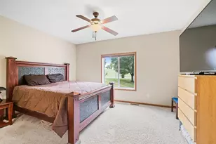 776 Meredith Cir, River Falls, WI 54022 - Photo 12