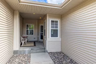 776 Meredith Cir, River Falls, WI 54022 - Photo 26