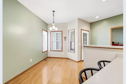 776 Meredith Circle, River Falls, WI 54022 - Photo 6