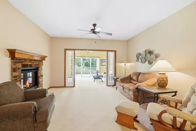 776 Meredith Circle, River Falls, WI 54022 - Photo 10