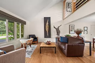7303 Green Ridge Dr, Eden Prairie, MN 55346 - Photo 6