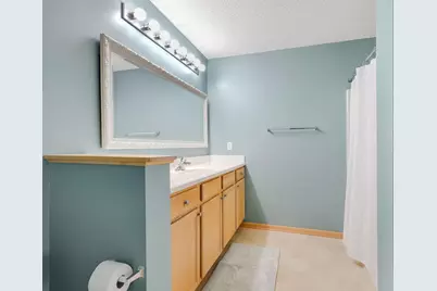 11211 Kinsley Street, Eden Prairie, MN 55344 - Photo 24