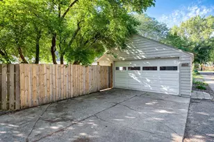 2613 Webster Ave S, Saint Louis Park, MN 55416 - Photo 24