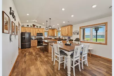 101 Sunset Drive, Saint Martin, MN 56376 - Photo 14