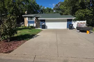 1541 Franklin Ln, Anoka, MN 55303 - Photo 1