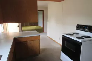 1029 Elm Ave, Hallock, MN 56728 - Photo 22