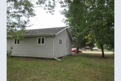 1029 Elm Avenue, Hallock, MN 56728 - Photo 8