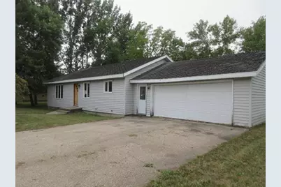 1029 Elm Avenue, Hallock, MN 56728 - Photo 2