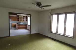 1029 Elm Ave, Hallock, MN 56728 - Photo 28