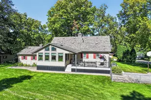 471 3 Havens Dr NE, Alexandria, MN 56308 - Photo 2
