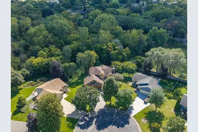 440 83rd Avenue NW, Coon Rapids, MN 55433 - Photo 2