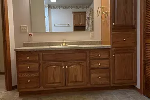 425 Hollett St, Tracy, MN 56175 - Photo 8