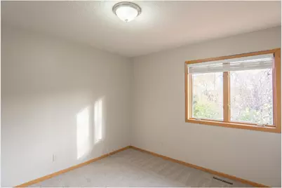 5245 Clayton Dr, Maple Plain, MN 55359 - Photo 14