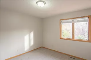 5245 Clayton Dr, Maple Plain, MN 55359 - Photo 16