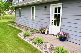 28169 Meadow Dr, Detroit Lakes, MN 56501 - Photo 6