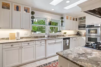 5212 Richwood Drive, Edina, MN 55436 - Photo 8