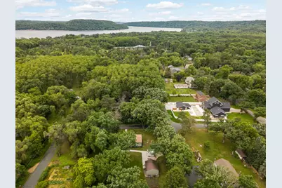 16570 22nd Street S, Saint Mary's Point, MN 55043 - Photo 38