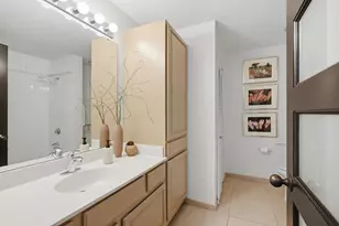 168 6th St E, Saint Paul, MN 55101 - Photo 24