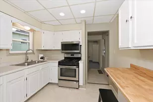 506 Sparkman Ave, Duluth, MN 55803 - Photo 10