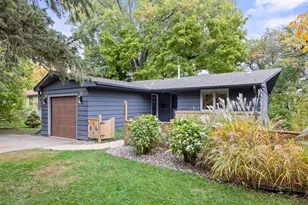 3346 Kyle Ave N, Golden Valley, MN 55422 - Photo 4