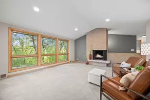 3346 Kyle Ave N, Golden Valley, MN 55422 - Photo 8