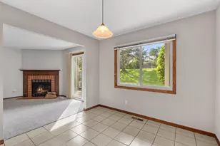 5137 Balmoral Ln, Bloomington, MN 55437 - Photo 10