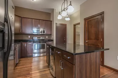 270 4th Street E #504, Saint Paul, MN 55101 - Photo 4