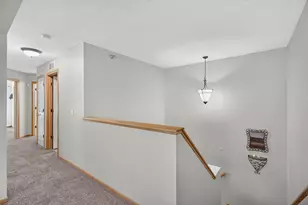 703 Maple Hills Dr, Maplewood, MN 55117 - Photo 22